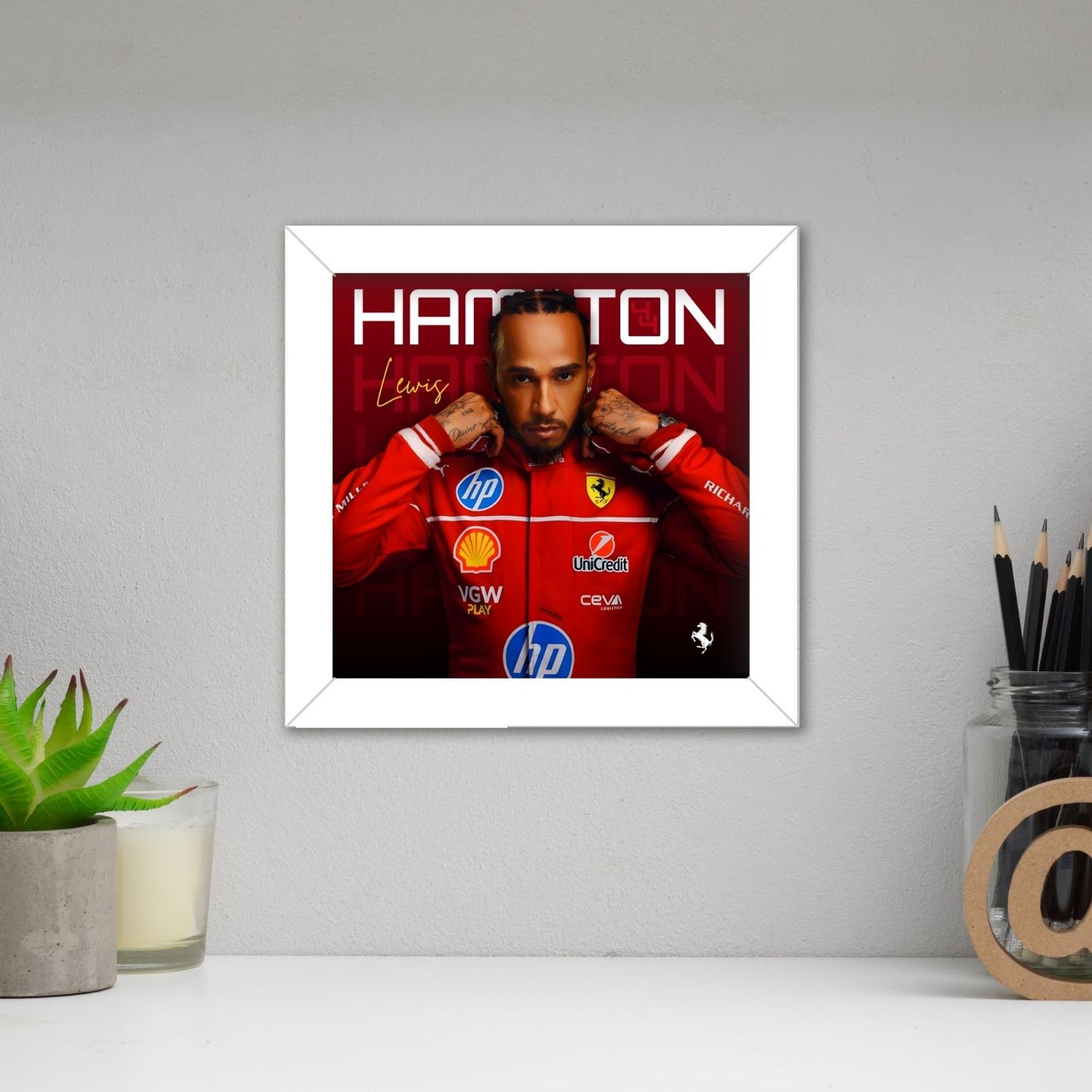 Lewis Hamilton Frame (6 x 6 inches / White)